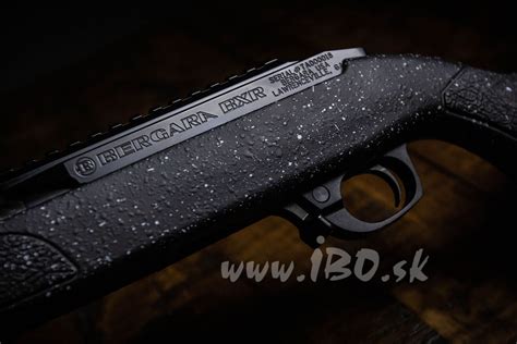 Poloautomatická malorážka BERGARA BXR 22 LR Carbon IBO sk