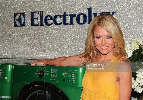 Kelly Ripa Launches The New Electrolux Limited Edition Kelly Green