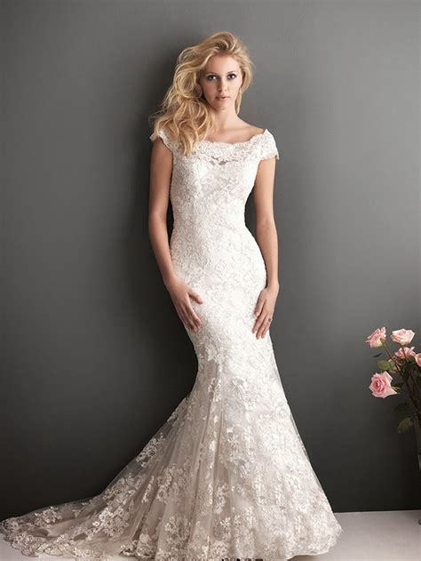 Ivory Lace Mermaid Wedding Dresses For Classical Bridal Look Cherry Marry