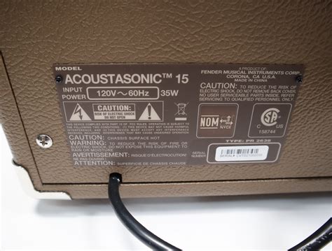 Fender Acoustasonic 15 15 Watt 1x6 Acoustic Combo Amp