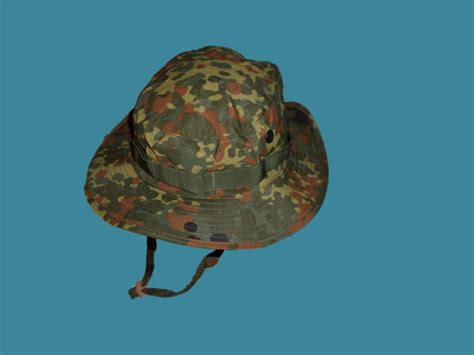 New German Flecktarn Camouflage Trilam Boonie Hat Size Large Clays