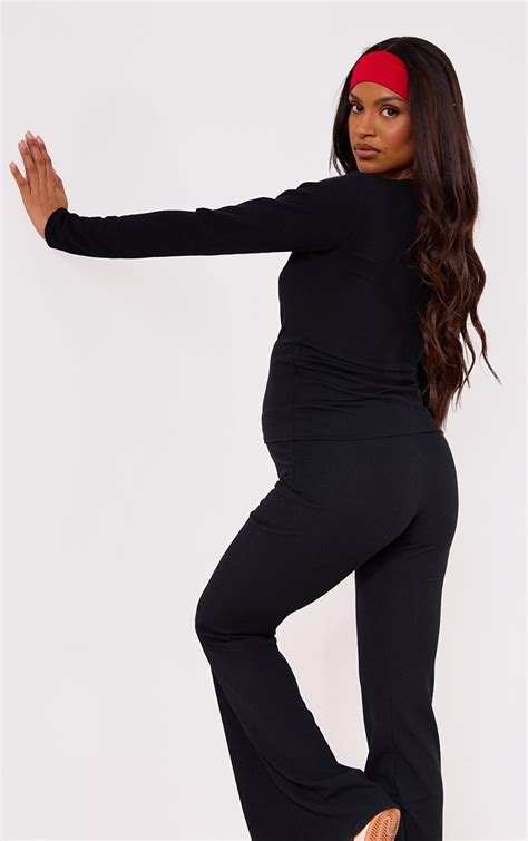 Maternity Black Crinkle Rib Longline Zip Up Top Maternity Prettylittlething Usa