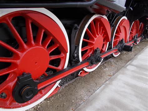 Locomotive Wheel Design