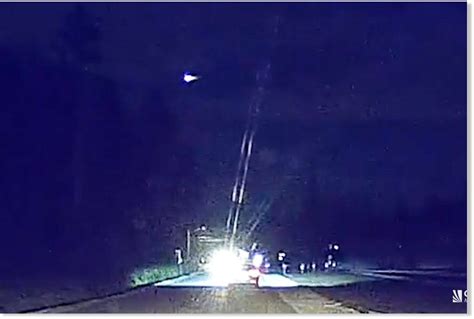 Green Meteor Fireball Shooting Across The Sky Over British Columbia On June 3 — Fire In The Sky