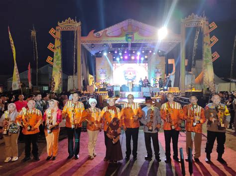 Pj Bupati Tanggamus Ir Mulyadi Irsan Resmi Tutup Kegiatan Expo 2024