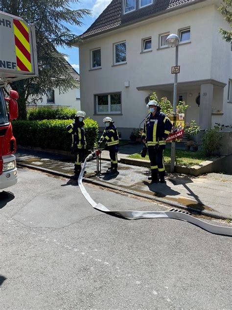 Brand einer Abdeckung sorgt für Verrauchung im Keller Einsatzbericht