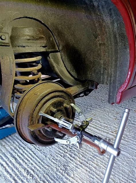 SW-EM Brake Drum Removal, Inspection, Reassembly Notes