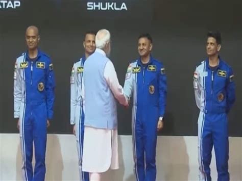 Gaganyaan Mission Astronauts Prashanth Nair Angad Prathap Ajit Krrishnan Shubhanshu Shukla Isro