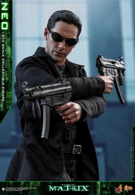 La Superbe Figurine Neo De Matrix Par Hot Toys Les Images Movie Objects