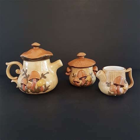 Arnels Mushroom Pottery Tea Set Mushroom Teapot Cream Sugar Set