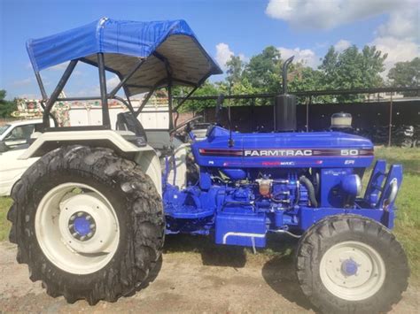 Old Farmtrac Powermaxx Tractor Model In Gorakhpur Uttar