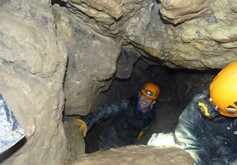 Caving In The Peak District Caving Hdk Hdk