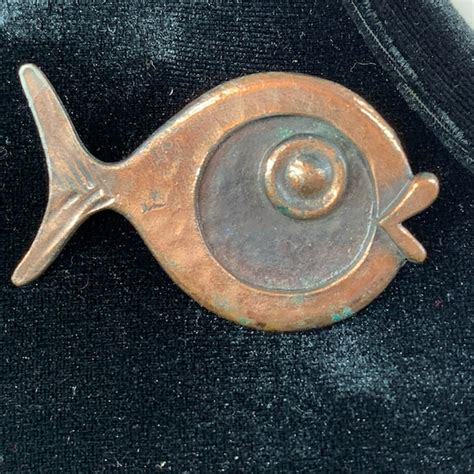 Rebajes Copper Fish Brooch Rare Costume Jewelry Gem