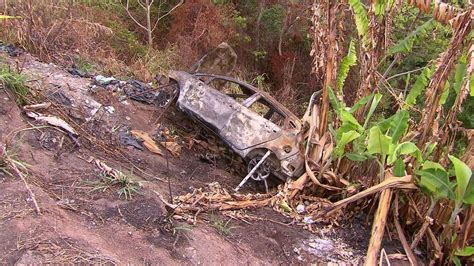 Corpo e carro carbonizados são encontrados na BR 101 no Grande Recife