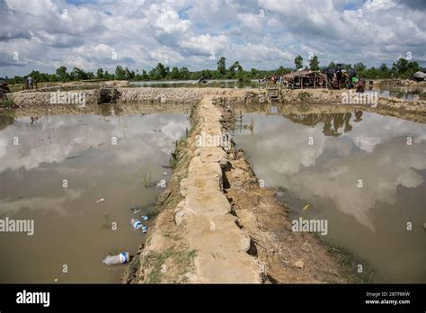 Rohingya refugee in Bangladesh Stock Photo - Alamy