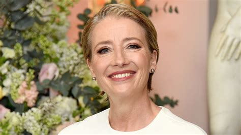 Emma Thompson Won’t Be In ‘love Actually’ Sequel For A Very Sad Reason