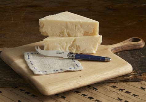 Triple Play Extra Innings Fromagination Wis Artisan Cheese