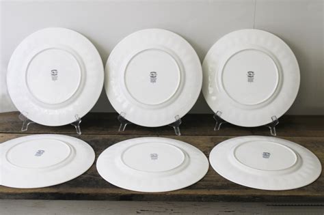 English Wedgwood Colosseum Pattern Dinner Plates Set Of 6 Pure White