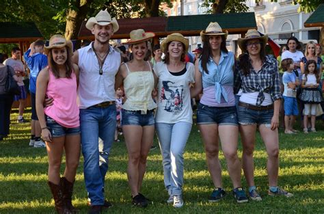 Texas Carnivals •