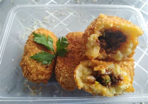 Resep Kroket kentang isi daging oleh Dian Priangga - Cookpad