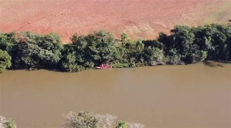 Ex Namorada Presa Como Pe A Chave Na Morte De Jogador Achado