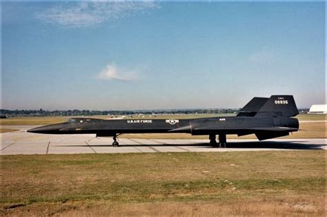 Lockheed Yf 12 Sr 71 Blackbird Lockheed Sr 71