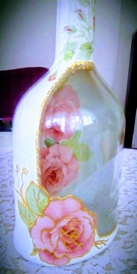 Pin by Martha López on BOTELLAS DECORADAS Glass bottle crafts Bottle