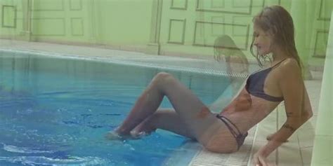 Hot Pornstar Tiffany Tatum Masturbating Poolside Tnaflix