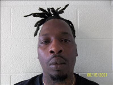 Contralus Renard Brown A Registered Sex Offender In Albany Ga