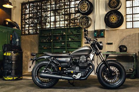 Moto Guzzi V9 Bobber 2015 2020 Specs Performance And Photos