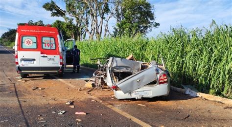 Colisão Frontal Entre Carro E Caminhão Deixa Uma Pessoa Morta Na Br 146