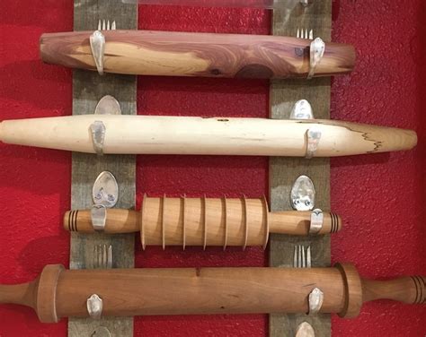 1 To 10 Rolling Pin Wall Rack Hanger Assorted Hooks Hangers Antique