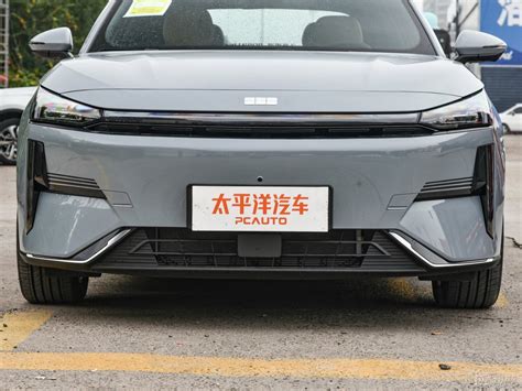 拂晓灰银河l6车头外观图片 银河l6 2023款 125km Max 7786996 太平洋汽车网