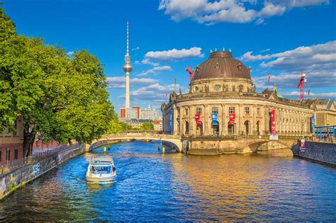 12 Best Things To Do In Berlin What Is Berlin Most Famous For Go