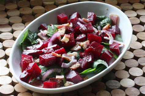 Beet Salad With Spinach And Balsamic Vinaigrette Recipe