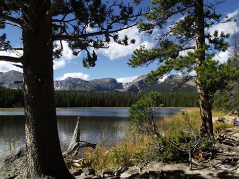 Bierstadt Lake Hike To Bierstadt Lake From Bear Lake In The Rockies