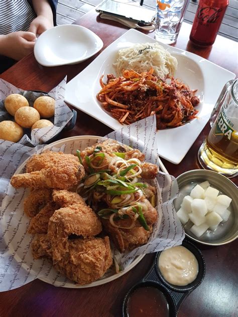 동탄호수공원맛집 베이직프라이드치킨 반반치킨 골뱅이로 치맥 데이트 네이버 블로그