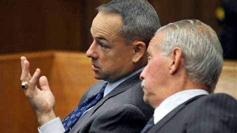 Judge Denies Mistrial Motion In Detroit Cop Case