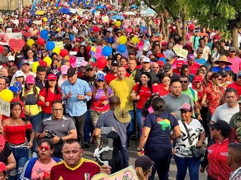 Píritu y Puerto Píritu marcharon en apoyo al presidente Maduro