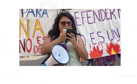 Feministas De Oaxaca Protestan Para Exigir La Libertad De Roxana