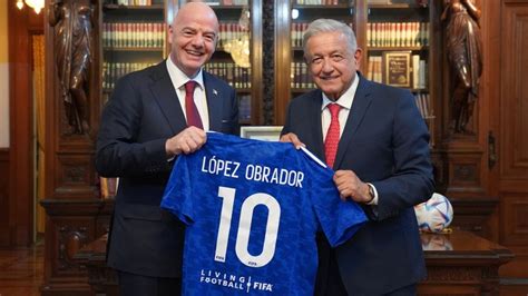 Qué le dijo el presidente de la FIFA a Emilio Azcárraga y AMLO en su