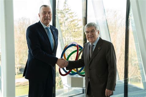 Einars Fogelis meets IOC President Thomas Bach in Lausanne