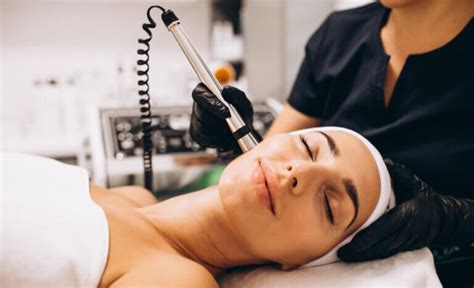 The 10 Best Non Surgical Cosmetic Treatments Trending In 2022