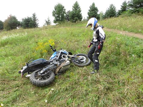 RIDER SKILLS: How To Stop Dropping Your Motorcycle At Slow Speeds