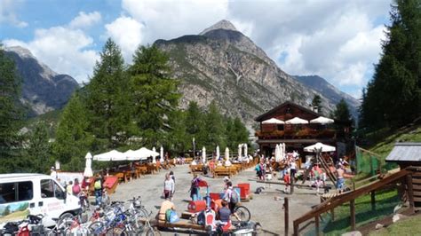 Ristoro Alpisella Via Restel Livigno Sondrio Italy Cafes