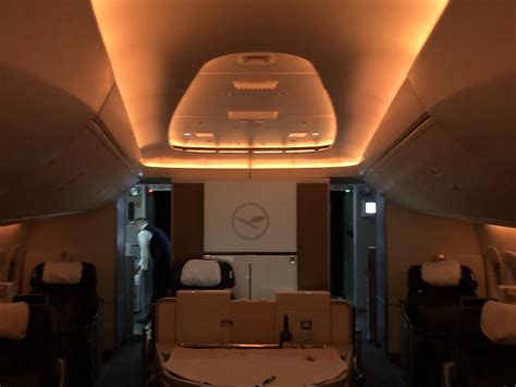 Review Lufthansa Boeing 747 8 Die First Class Für Uns Ganz Alleine