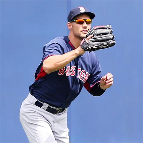 Boston Red Sox tab Grady Sizemore to start in center field