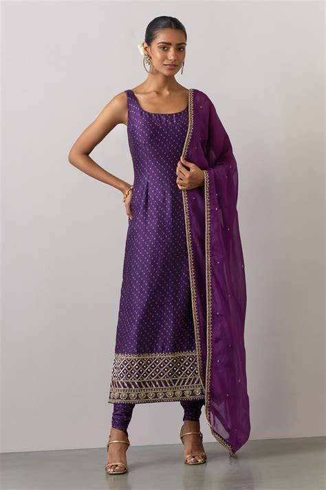 Buy Purple Chanderi Silk Printed Bandhani U Neck Kurta Set For Women By