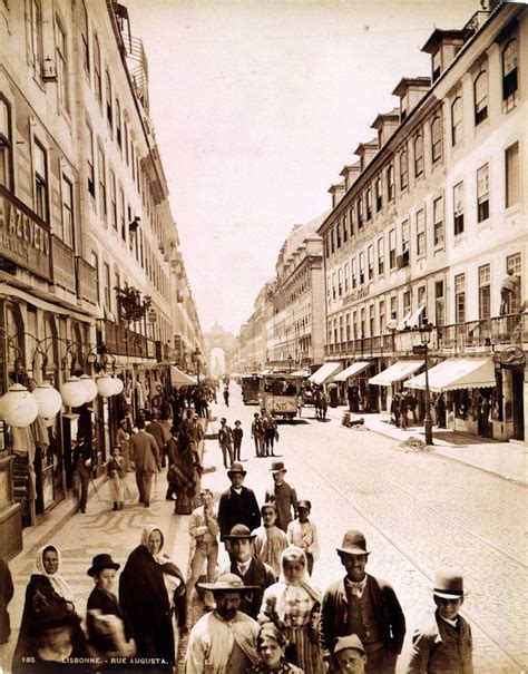 Lisboa de Antigamente: A Rua da Augusta Figura do Rei