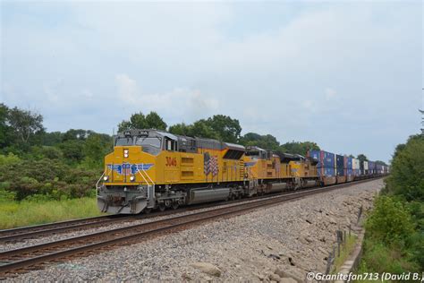 Up 3046 Emd Sd70ace T4 A Photo On Flickriver